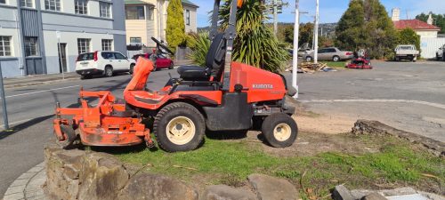 Second Hand Kubota F2880